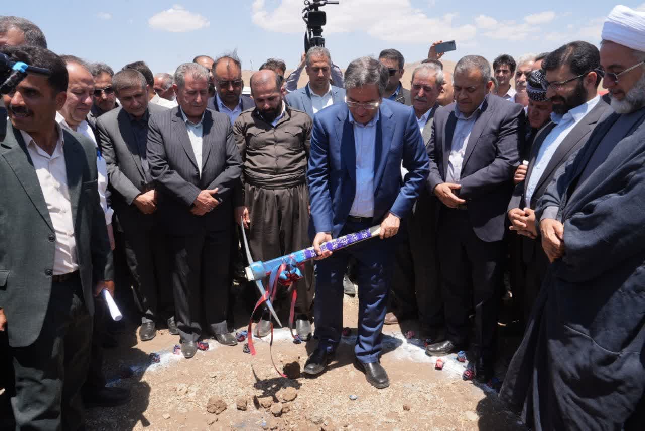 آغاز عملیات اجرایی پروژه 36 هزار تنی تولید و فرآوری انواع کنسانتره و پوره میوه در پیرانشهر + تصاویر