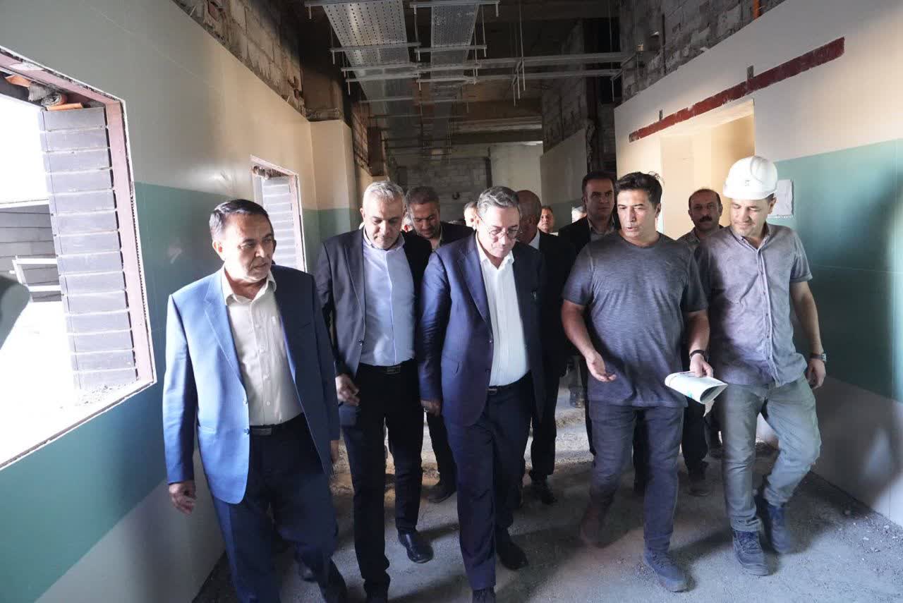 دستور استاندار آذربایجانغربی برای رفع موانع احداث بیمارستان سلماس + تصاویر