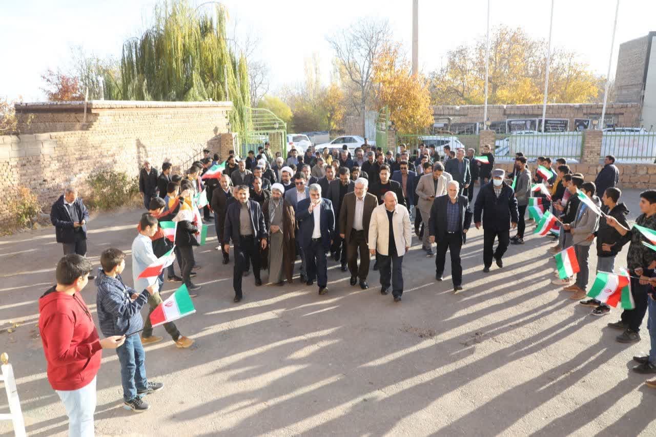 آلبوم تصویری / سفر استاندار آذربایجان غربى به شهرستان شوط