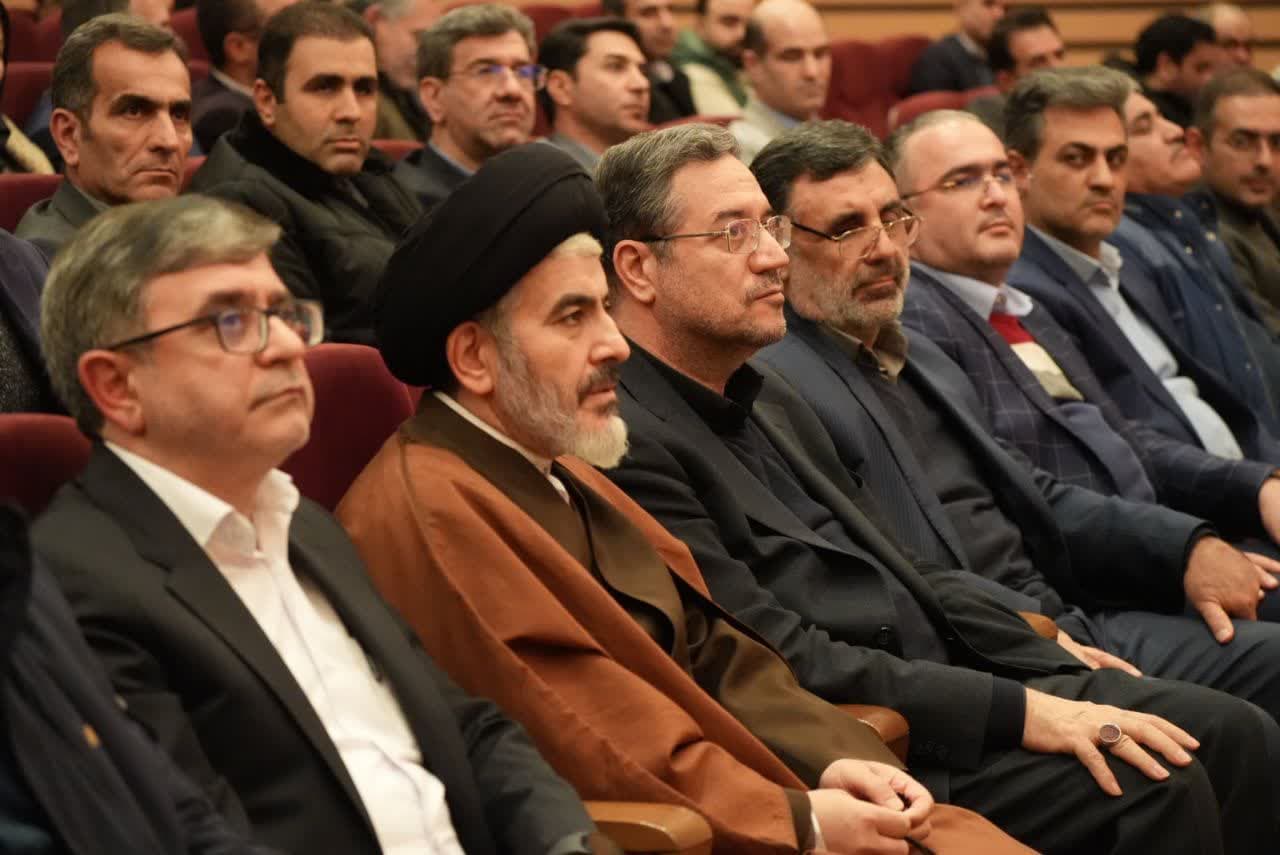 آلبوم تصویری / حضور استاندار آذربایجانغربی در جشنواره تجلیل از برگزیدگان پژوهش و فناوری استان