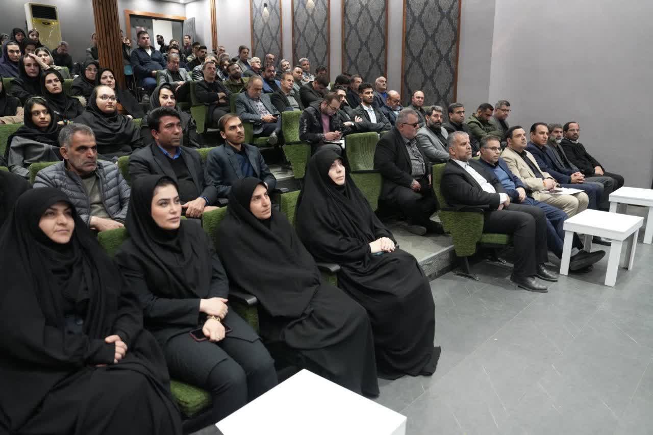 درنگ جایز نیست؛ حضور مردمی، اتحاد، همبستگی و همراهی لازمه ایفای مسئولیت تاریخی و اجتماعی در جنگ تحمیلی کنونی است