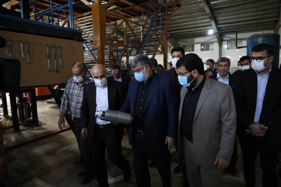 آلبوم تصویری / بازدید استاندار آذربایجان غربی از شرکت های اطلس سرنگ و الماس فیلم آذربایجان و گلناب ارومیه