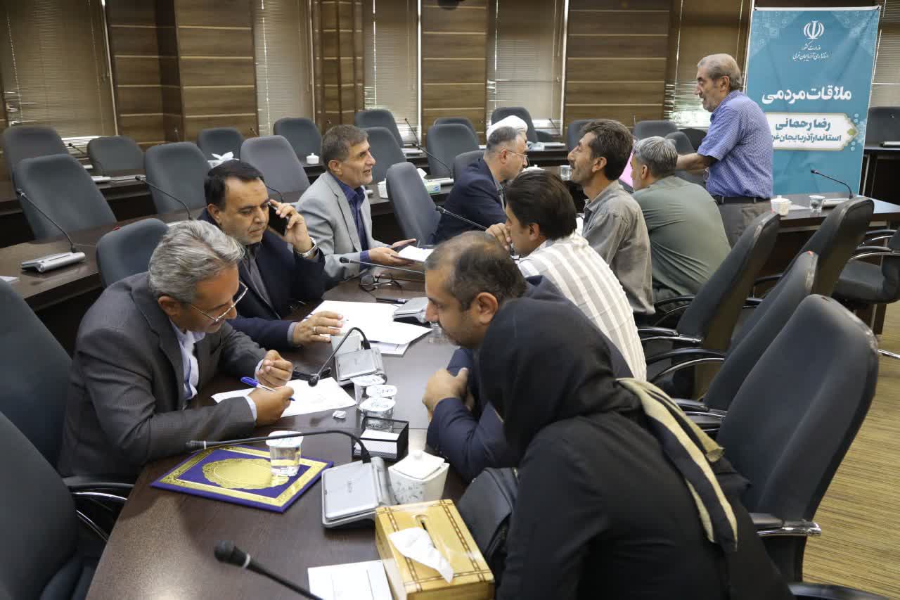 برگزاری ملاقات مردمی مدیران استانداری آذربایجان‌غربی