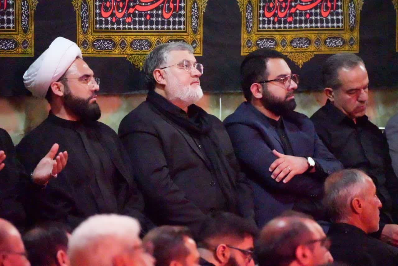 آلبوم تصویری / حضور استاندار آذربایجانغربی در آیین عزاداری شام غریبان شهدای کربلا مسجد لطفعلی خان ارومیه