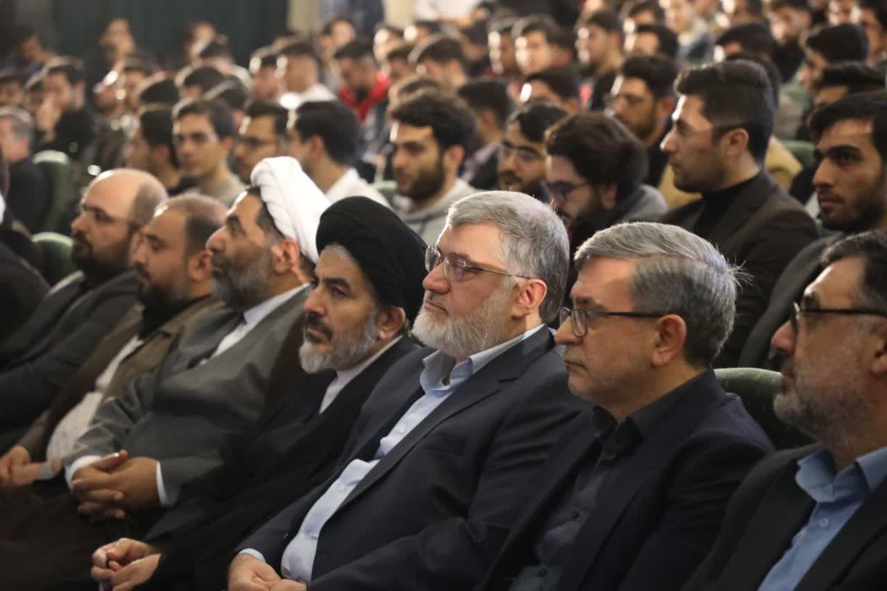 آلبوم تصویری / برگزاری آیین گرامیداشت 16 آذر و روز دانشجو در دانشگاه ارومیه