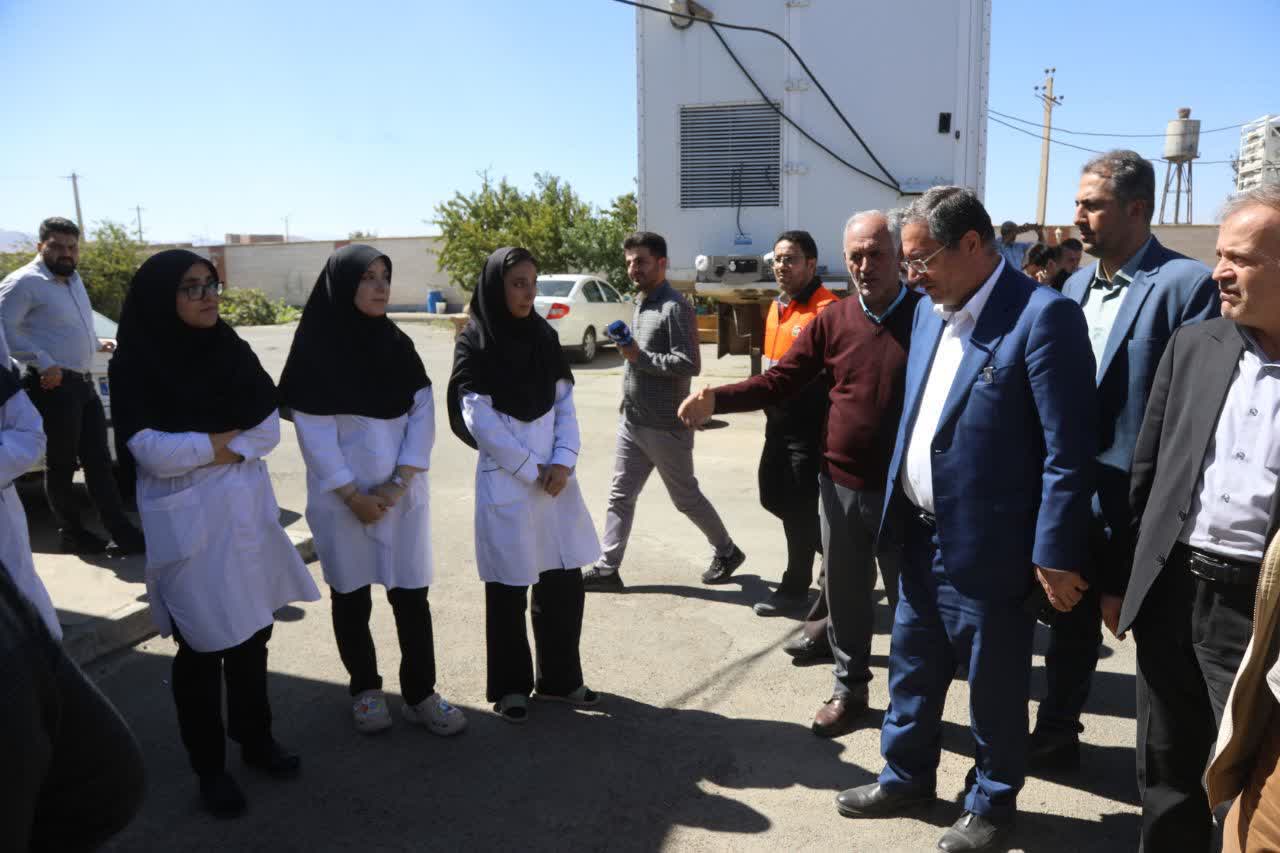 دیدار استاندار آذربایجانغربی با دکتر قاضیزاده هاشمی در نقده + تصاویر