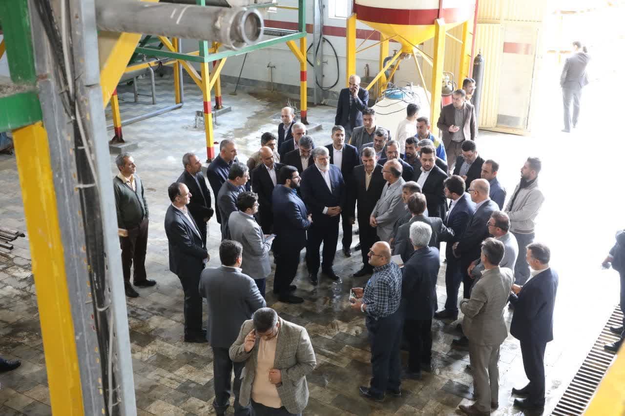 بازدید استاندار آذربایجانغربی از 5 واحد تولیدی در شهرستان اشنویه + تصاویر