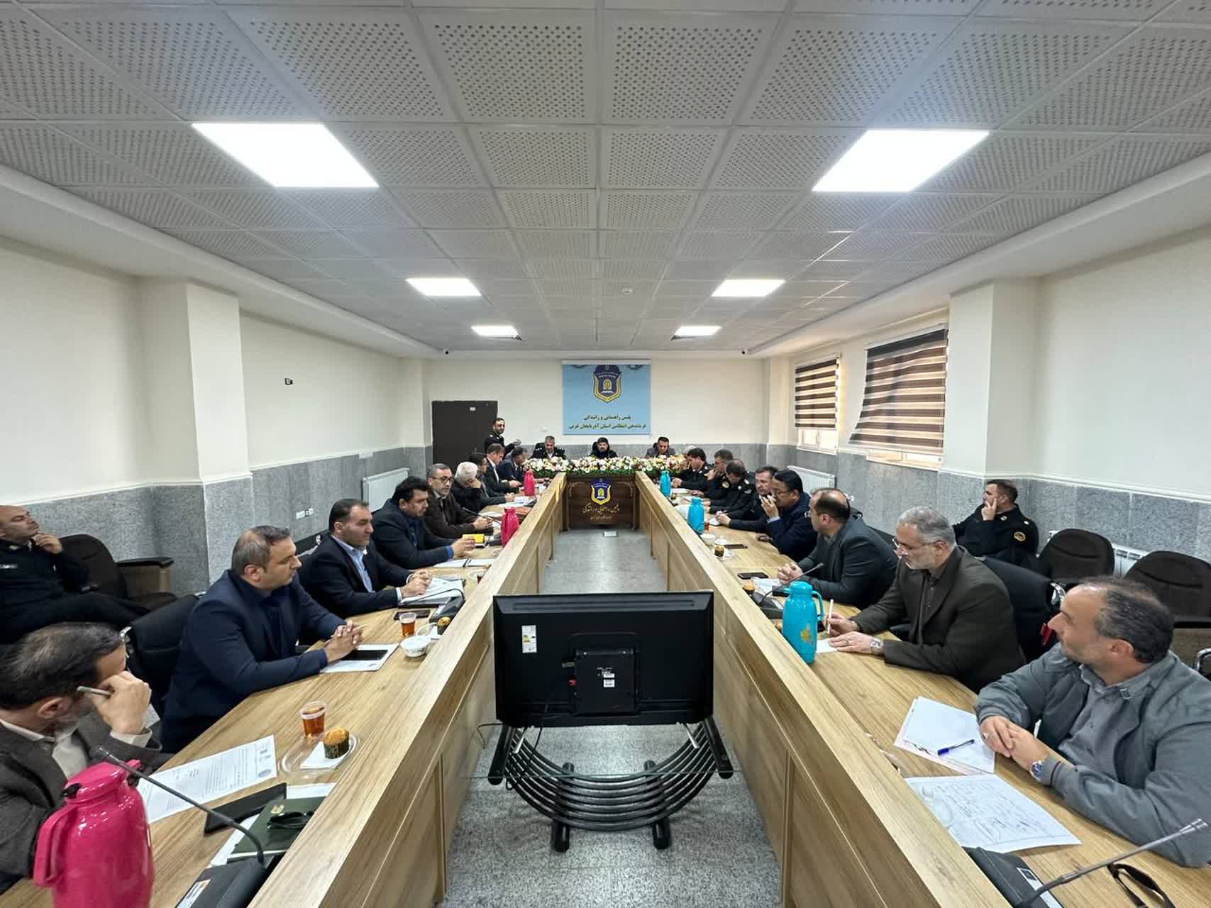 برگزاری جلسه شورای هماهنگی ترافیک آذربایجانغربی + تصاویر