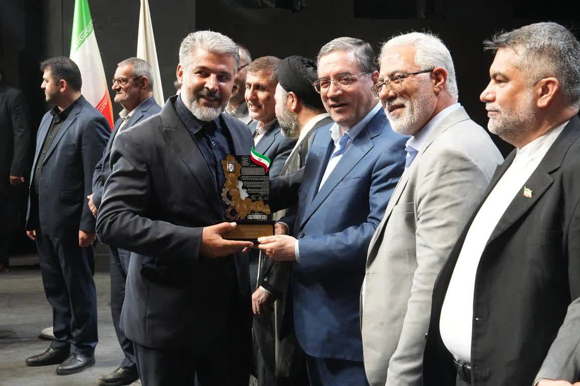 آلبوم تصویری / تجلیل از سرمایههای فرهنگی، اقتصادی و اجتماعی آذربایجانغربی