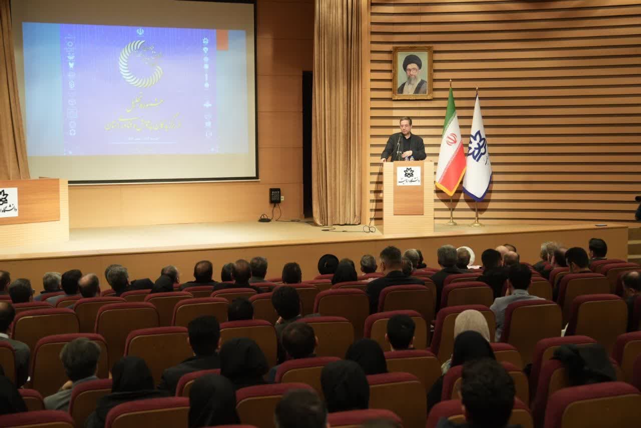 آلبوم تصویری / حضور استاندار آذربایجانغربی در جشنواره تجلیل از برگزیدگان پژوهش و فناوری استان