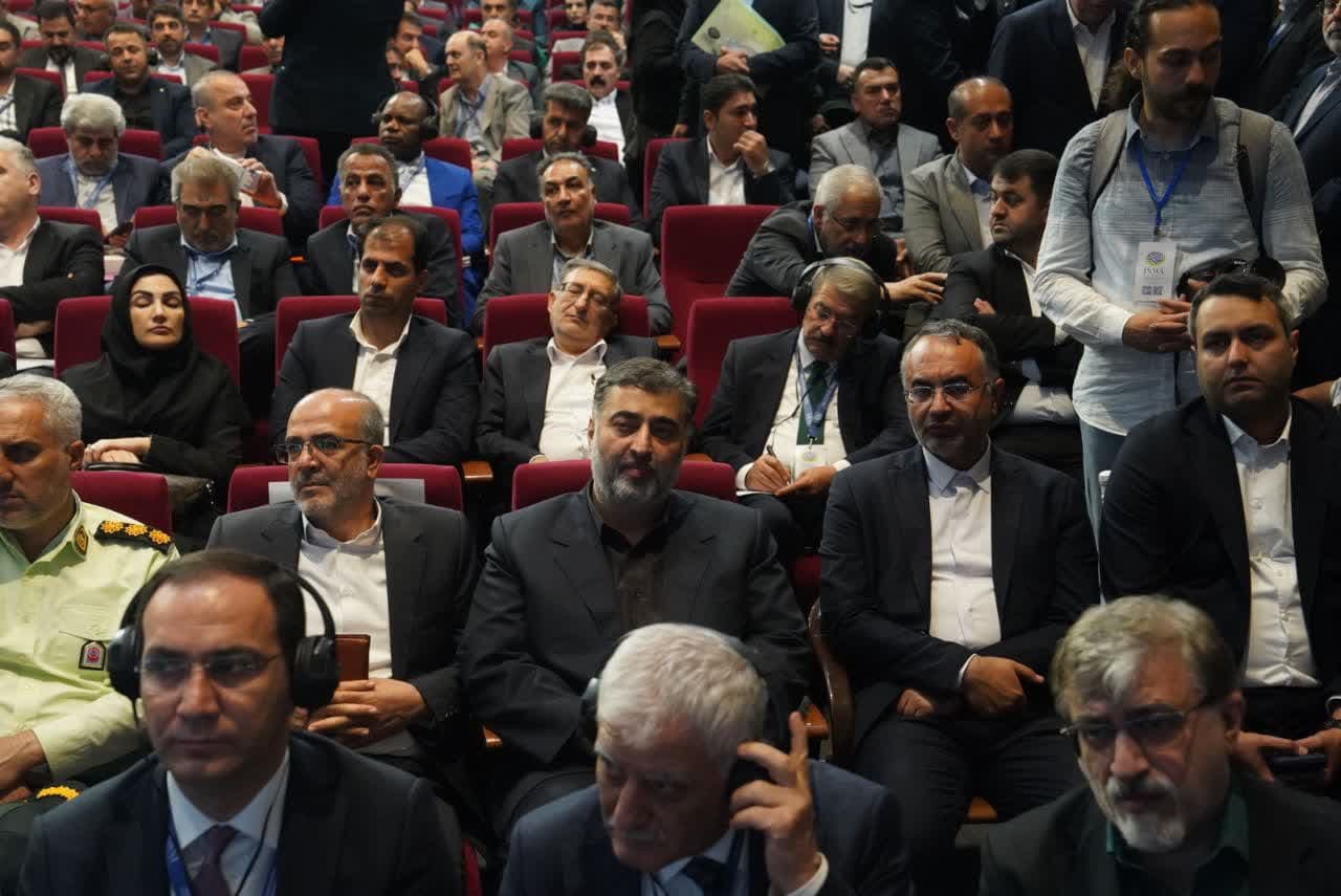 آلبوم تصویری / برگزاری همایش بینالمللی فرصتهای سرمایهگذاری در آذربایجانغربی "اینوا"