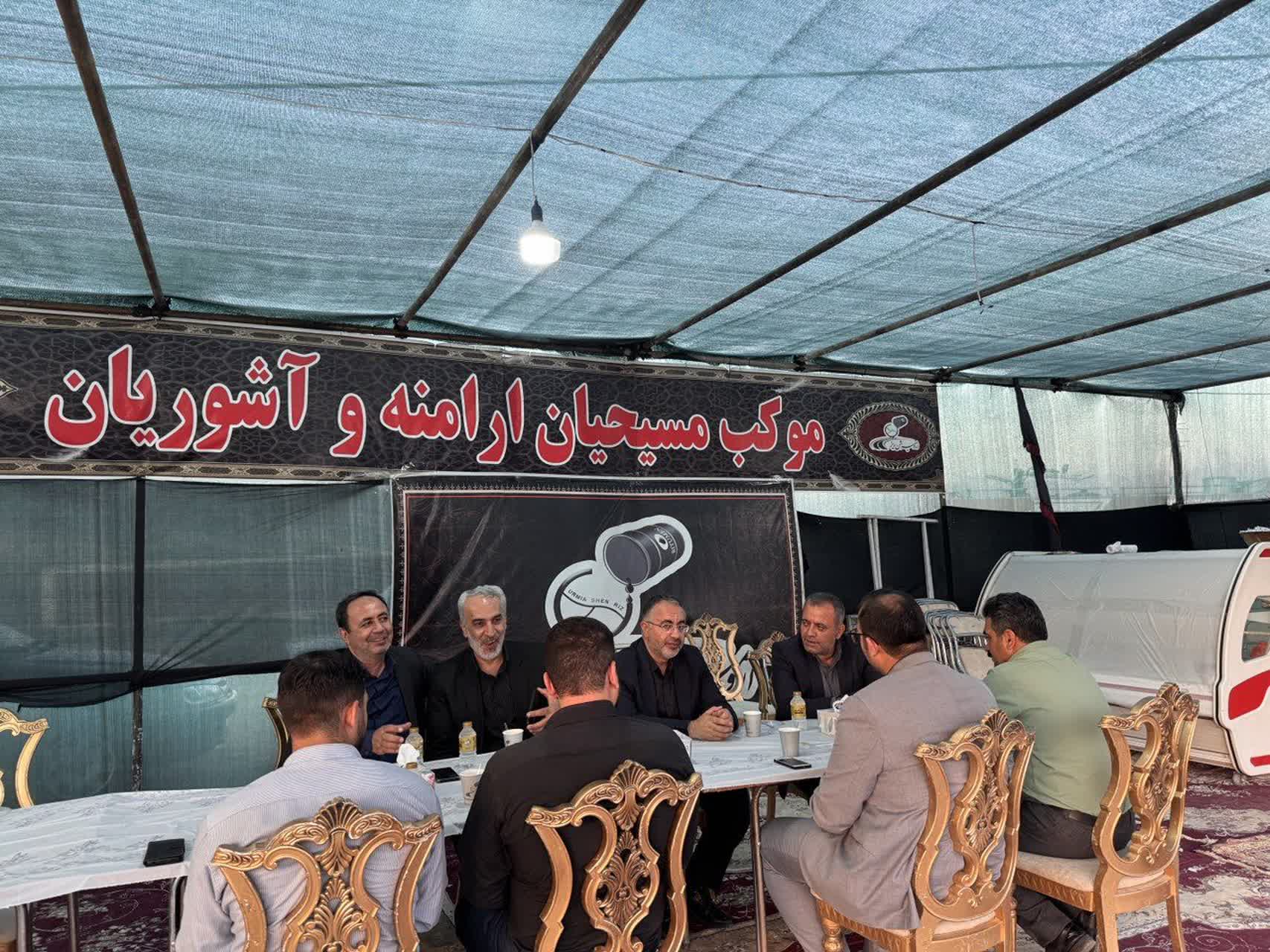 نمایش وحدت و همدلی در میزبانی از زائران اربعین در مرز تمرچین + تصاویر