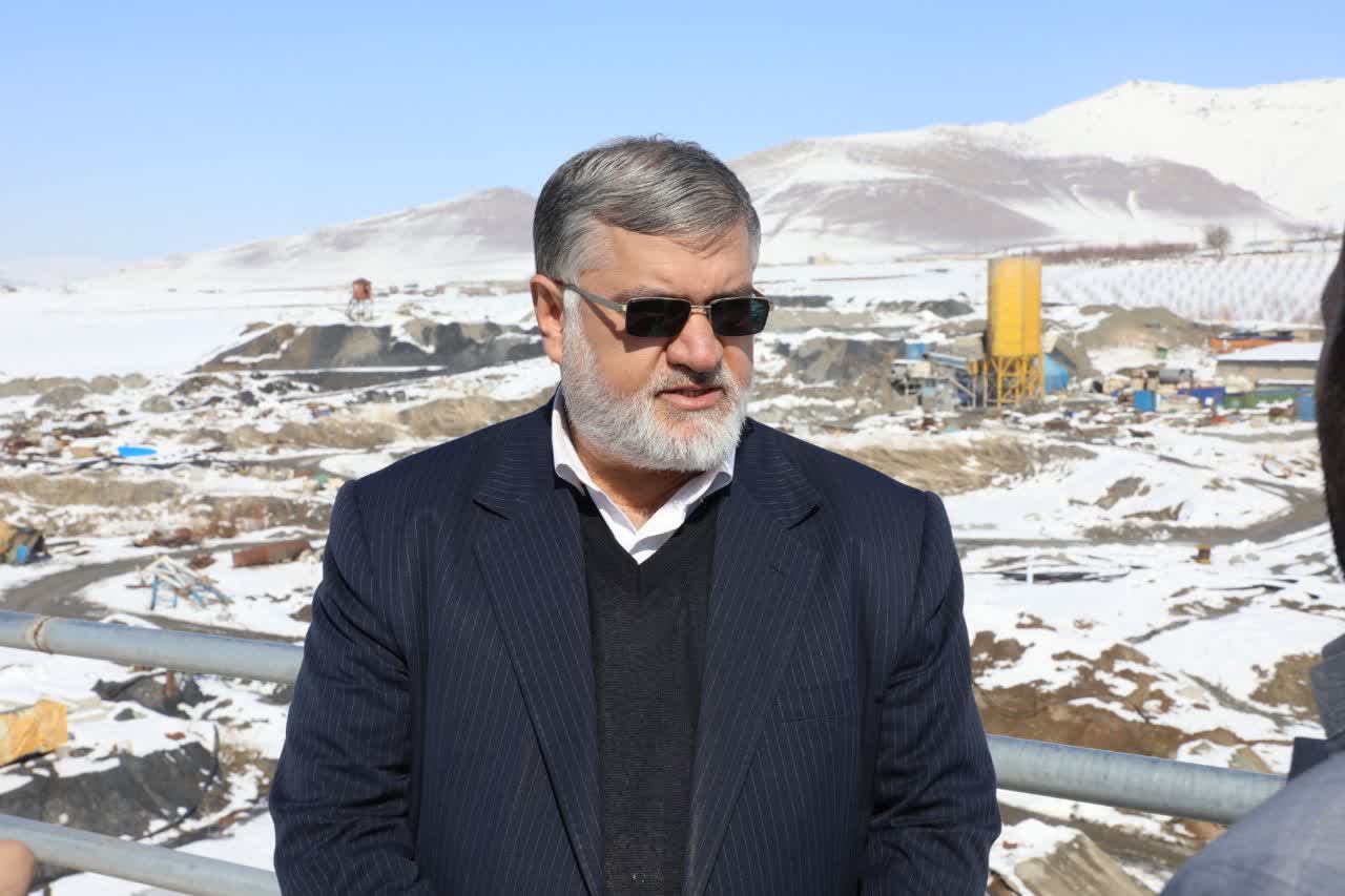 آلبوم تصویری / بازدید دبیر کارگروه ملی نجات دریاچه ارومیه از پایان عملیات اجرایی تونل انتقال آب از سد کانی سیب
