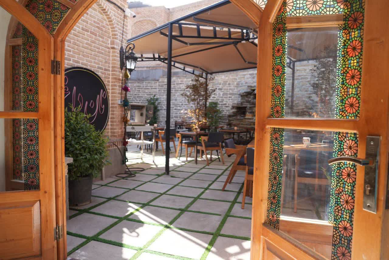 افتتاح سفرهخانه سنتی حمام آخوند در ارومیه + تصاویر