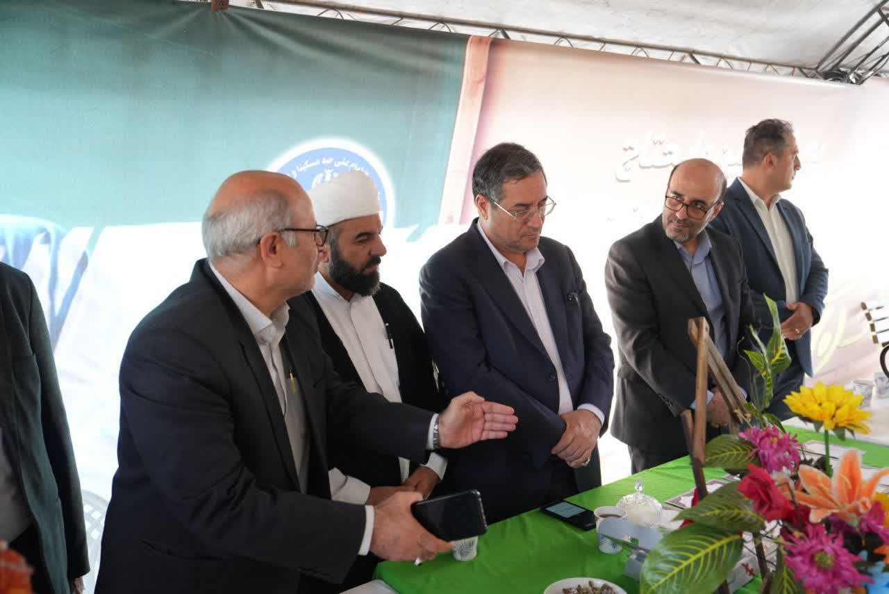 مشارکت استاندار آذربایجانغربی در جشن عاطفهها + تصاویر