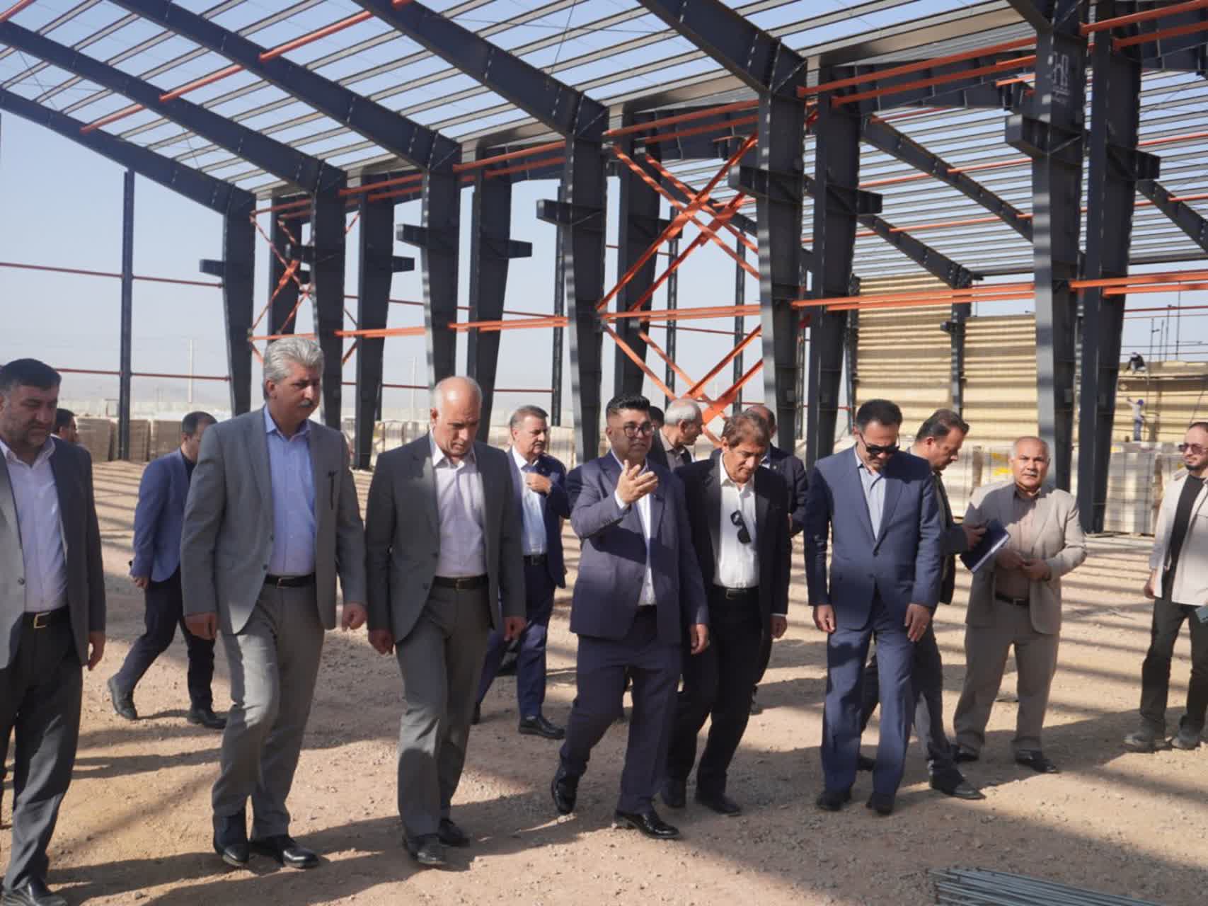 پیگیری میدانی برای شتاب‌بخشی به سرمایه‌گذاری در شهرستان مهاباد + تصاویر