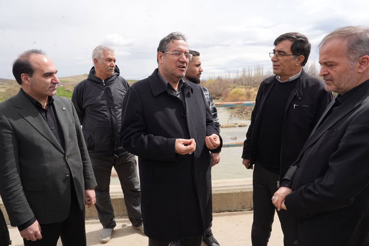 بازدید استاندار آذربایجان‌غربی از آب‌بند انحرافی سد حسنلو در شهرستان نقده + تصاویر