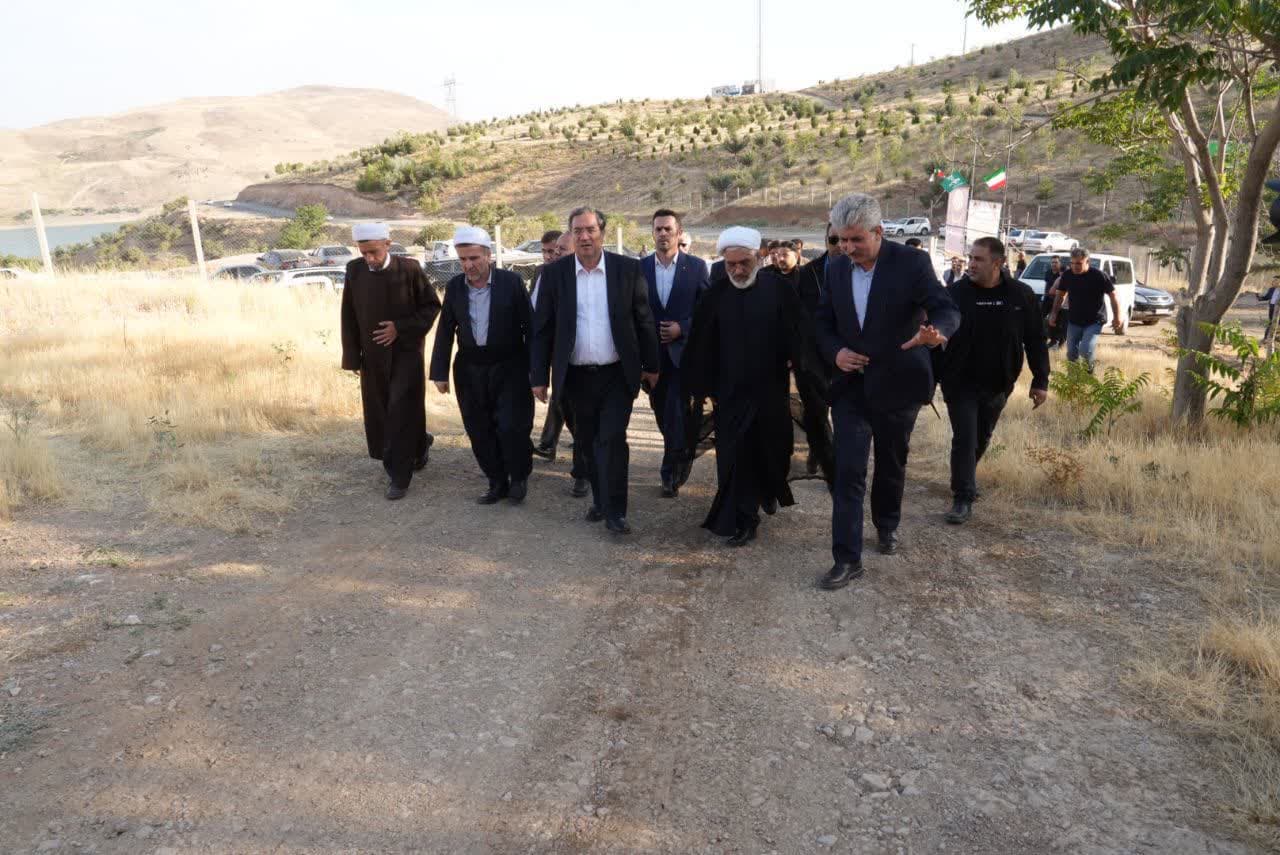 آغاز عملیات اجرایی پروژه مجتمع گردشگری، ورزشی و تفریحی پارک استاد ههژار مهاباد + تصاویر