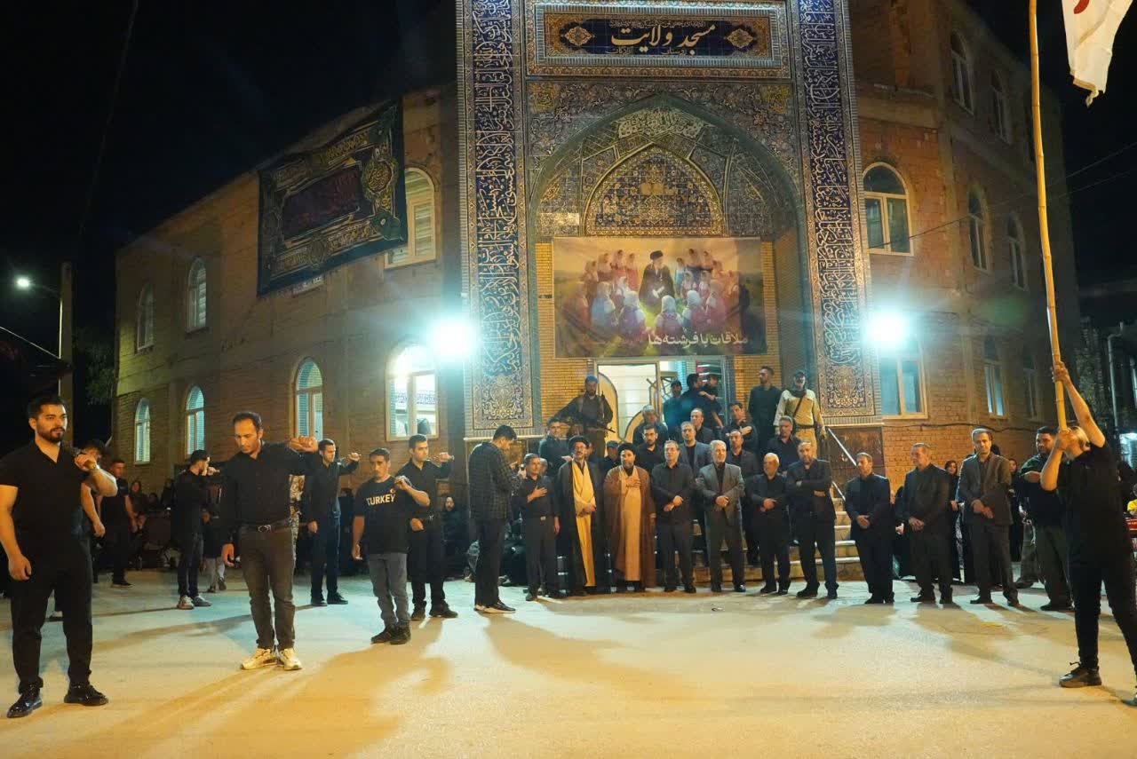 برگزاری آیین عزاداری شبهای محرم و شهادت اباعبدالله الحسین (ع) در روستای آزادگان ارومیه + تصاویر