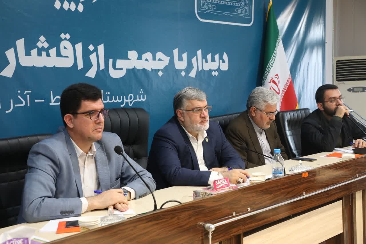آلبوم تصویری / دیدار استاندار آذربایجانغربی با جمعی از اقشار مختلف مردم شهرستان شوط