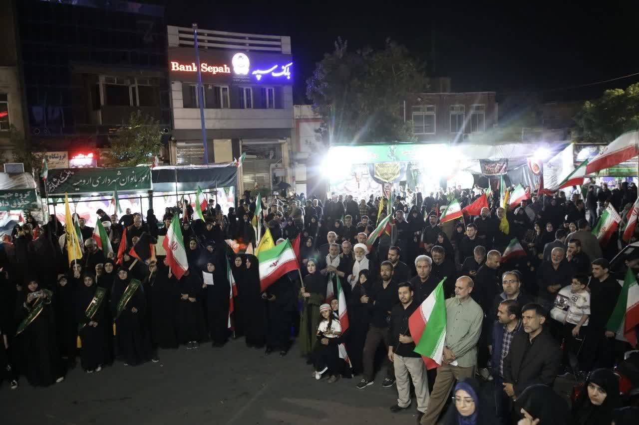 تجدید بیعت با رهبر معظم انقلاب و ادای احترام به قائد شهید
