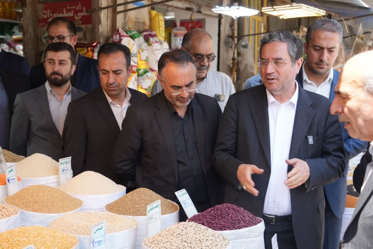بازدید استاندار آذربایجانغربی از بازار تاریخی ارومیه + تصاویر