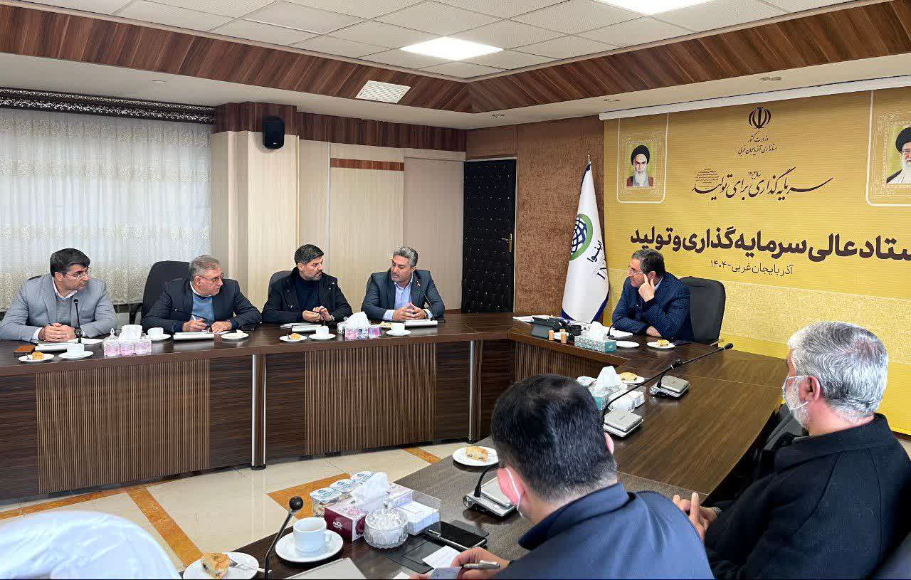 برگزاری جلسه ستاد عالی سرمایهگذاری و تولید استان با محوریت پروژههای شهری ارومیه + تصاویر