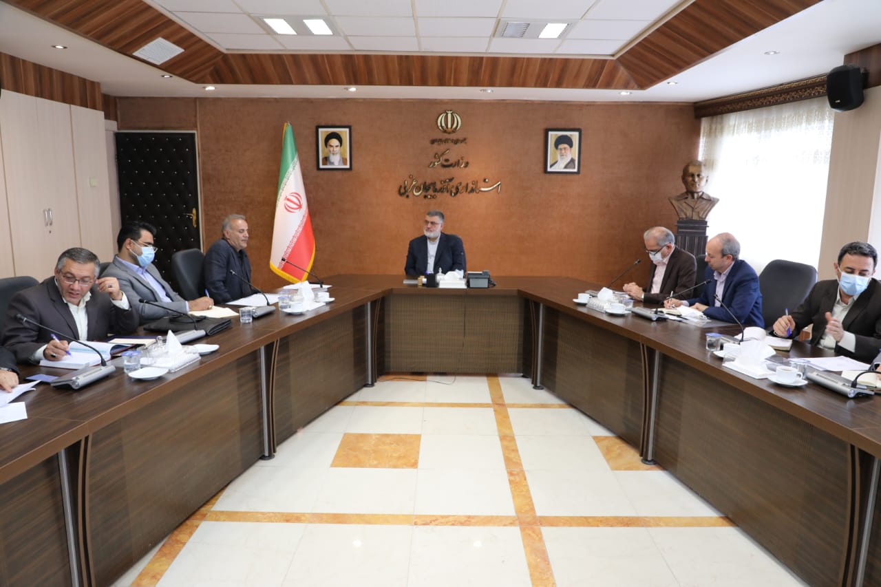 آلبوم تصویری / بازدید استاندار آذربایجان غربی از دو واحد تولیدی در ارومیه