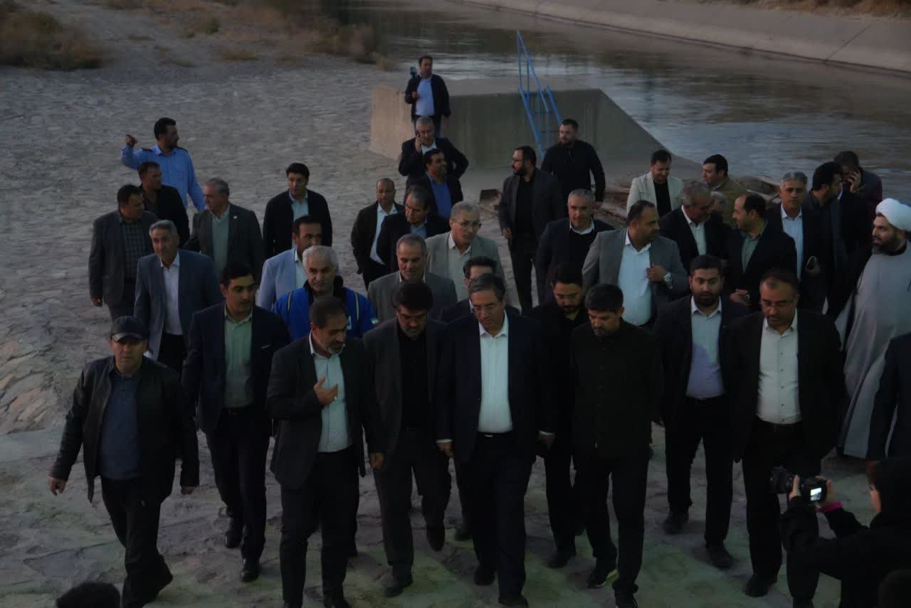 بازدید استاندار آذربایجانغربی از سد نوروزلو در میاندوآب + تصاویر