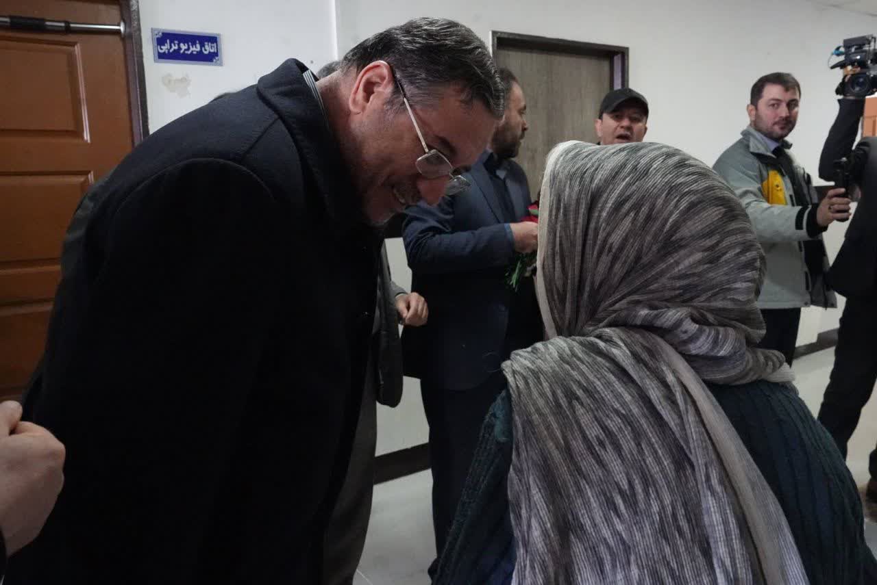 دیدار استاندار آذربایجان‌غربی با مادران سالمند در شهرستان نقده + تصاویر