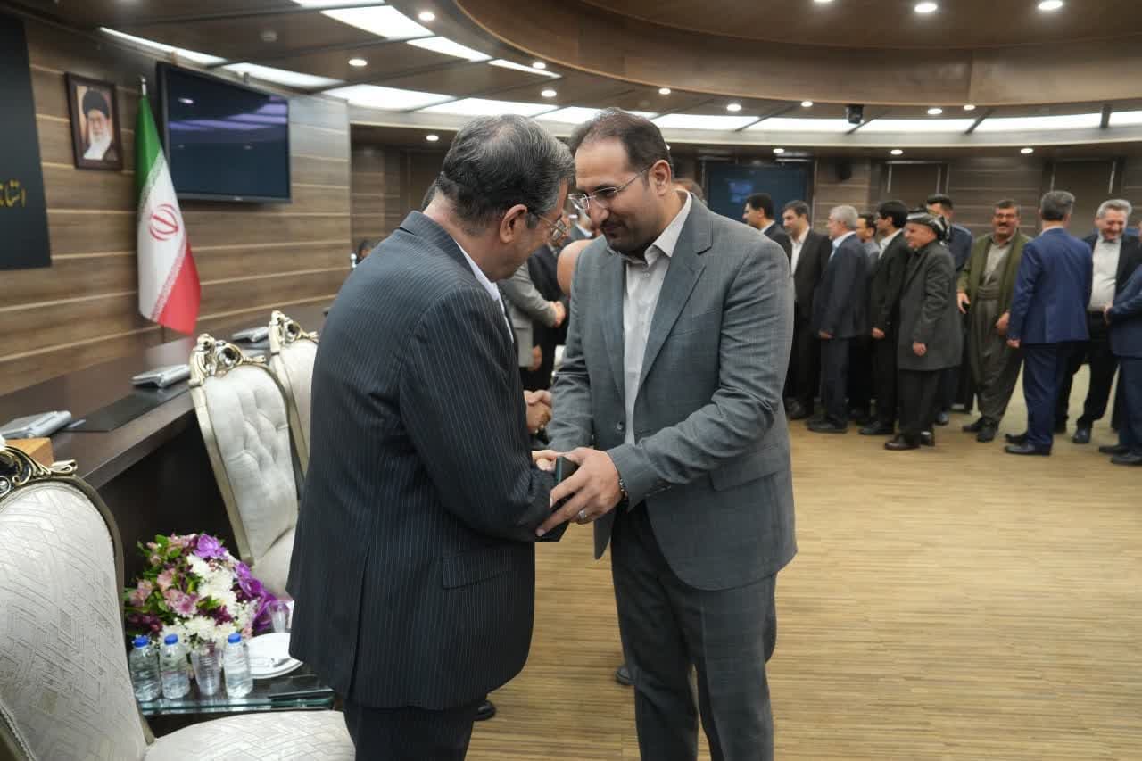 آلبوم تصویری / دیدار استاندار آذربایجانغربی با اقشار مختلف به مناسبت اعیاد نوروز و فطر