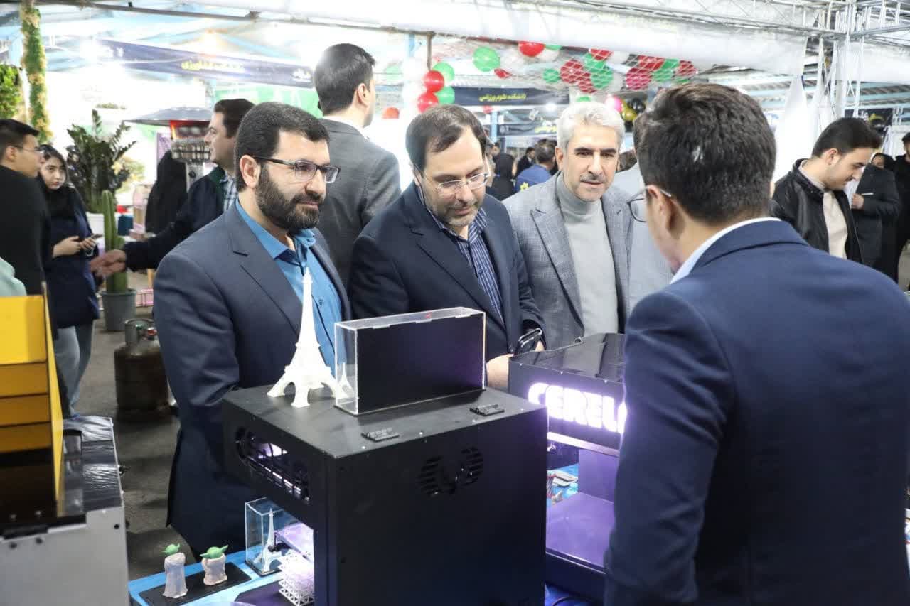 حضور معاون هماهنگی امور اقتصادی استاندار آذربایجانغربی در ویژه برنامه «شب علم» دانشگاه ارومیه