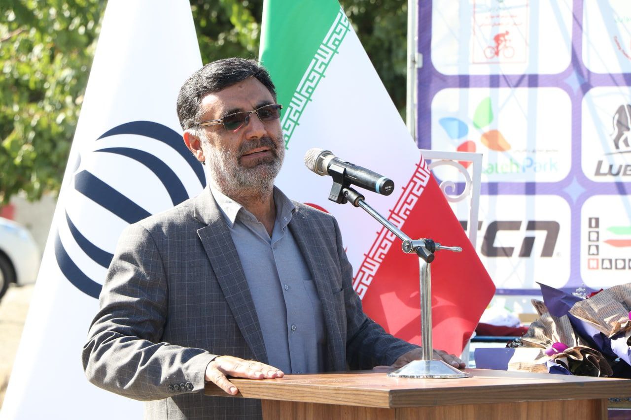 آلبوم تصویری / پایان مرحله نخست سی و پنجمین دوره تور بین المللی دوچرخه سواری ایران - آذربایجان در ارومیه