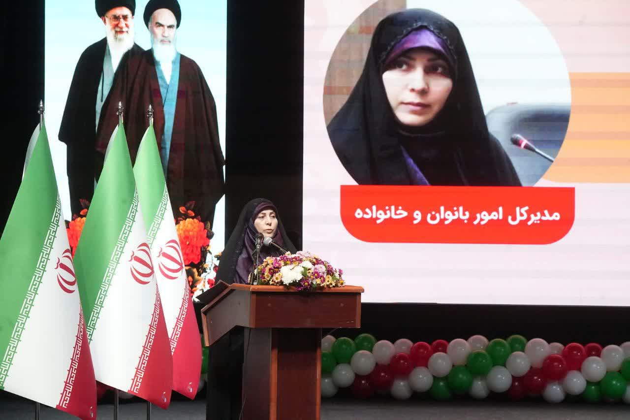 آلبوم تصویری / برگزاری رویداد استانی روشنای مهر و آیین تجلیل از بانوان تأثیرگذار آذربایجانغربی