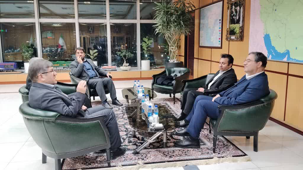 دیدار استاندار آذربایجان‌غربی با مدیرعامل راه‌آهن کشور