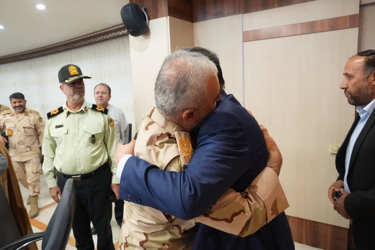 دیدار فرماندهان انتظامی و مرزبانی استان با استاندار آذربایجانغربی + تصاویر