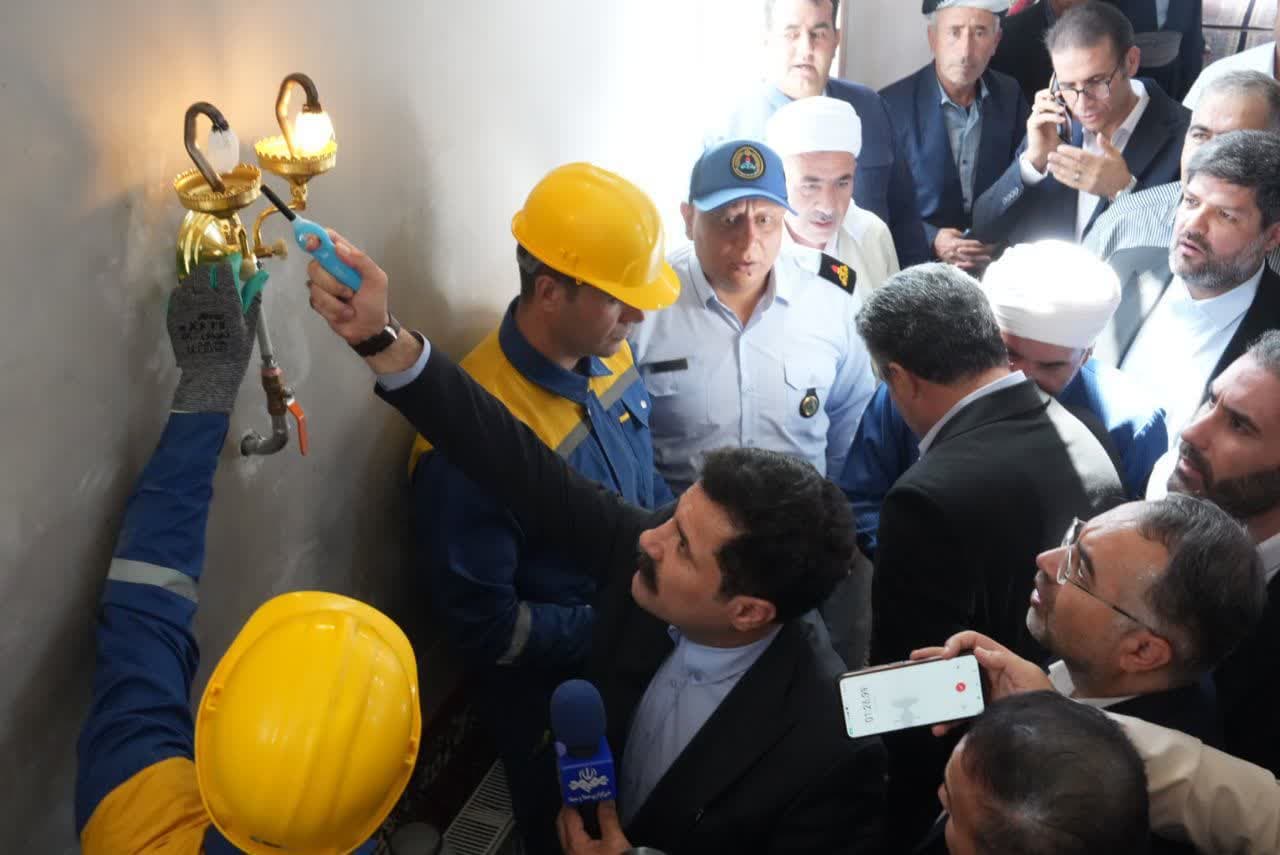 افتتاح پروژه گازرسانی به روستاهای مرزی در ارومیه + تصاویر