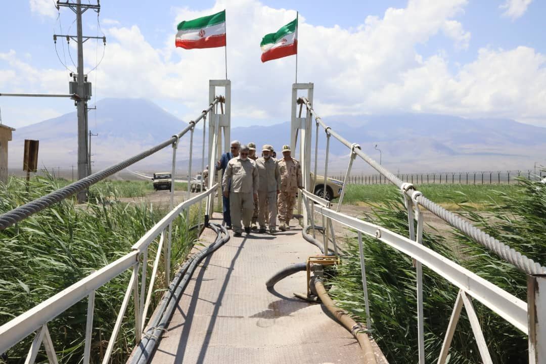 آلبوم تصویری / بازدید معاون امنیتی و انتظامی وزیر کشور و استاندار آذربایجان غربی از مرزهای استان