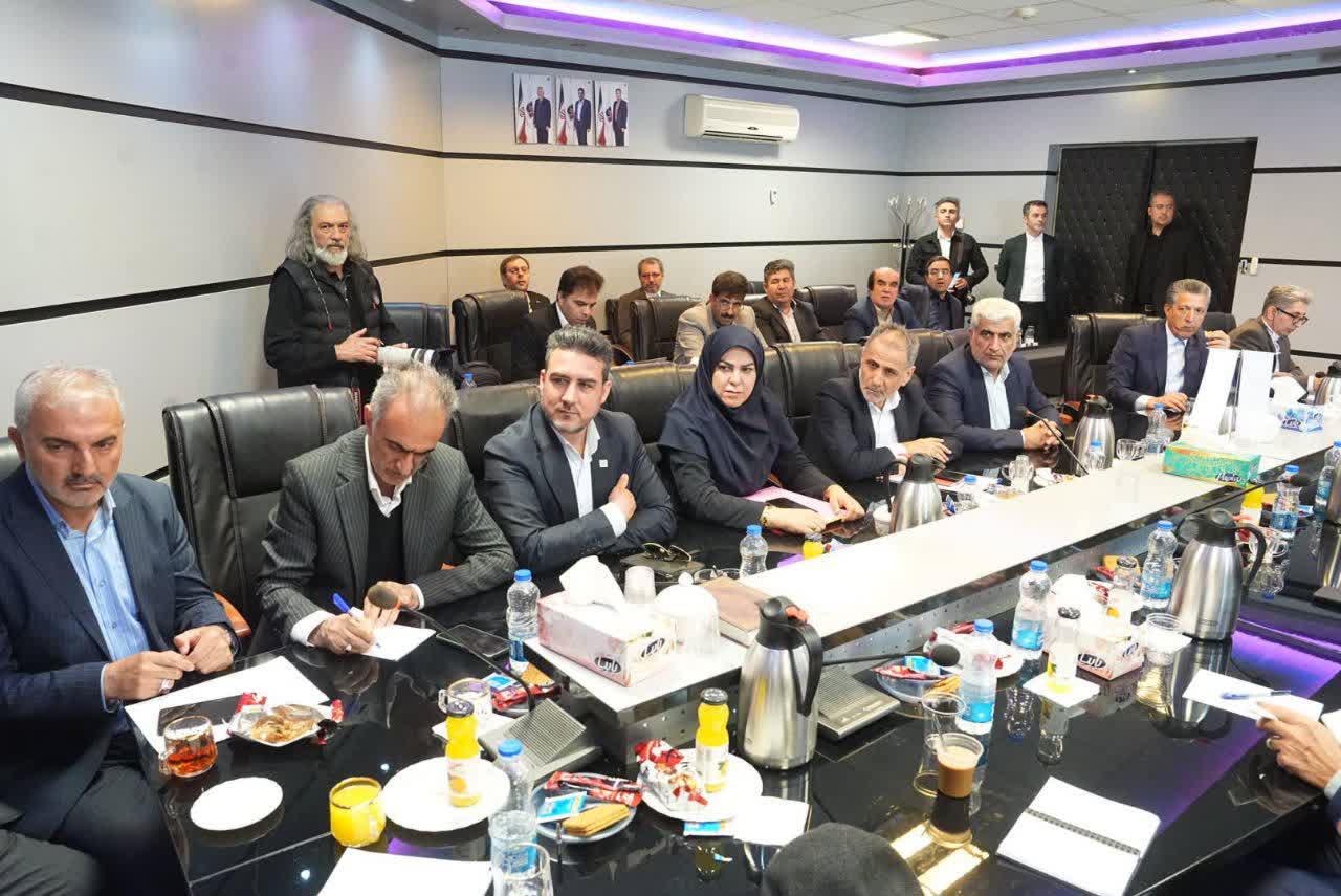 برگزاری نشست راهبردی بررسی چالش‌های مرز بازرگان + تصاویر