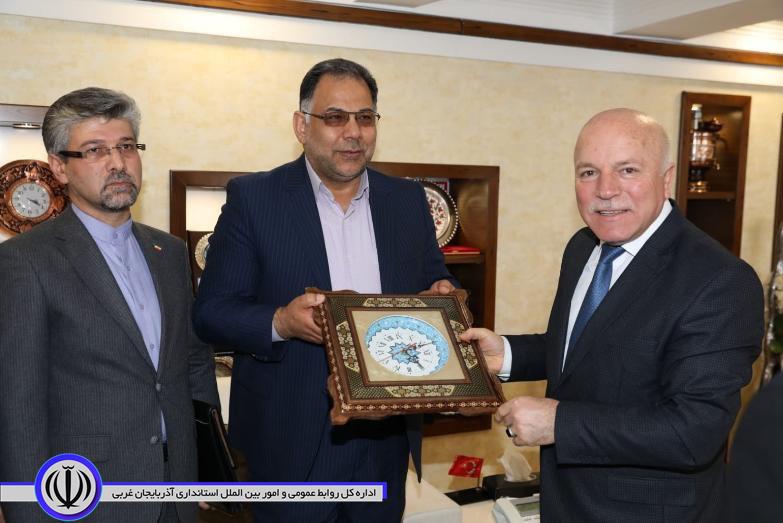 سفر معاون هماهنگی امور اقتصادی و توسعه منابع استاندار آذربایجان غربی به همراه تعدادی از فعالان اقتصادی استان به ترکیه + آلبوم تصویری