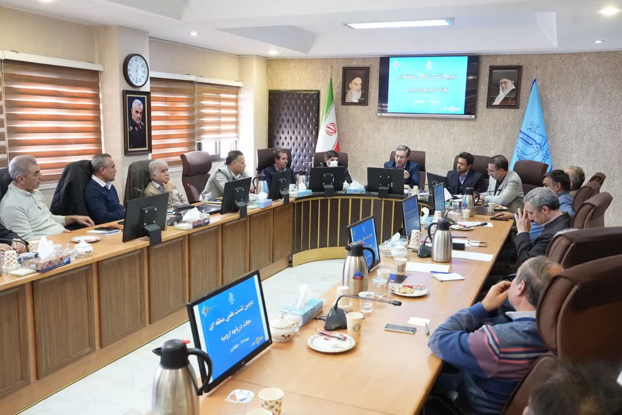 برگزاری نشست علمی منطقه‌ای نجات دریاچه ارومیه + تصاویر