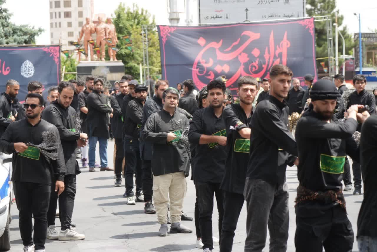 آلبوم تصویری / برگزاری آیین عزاداری عاشورای حسینی در ارومیه