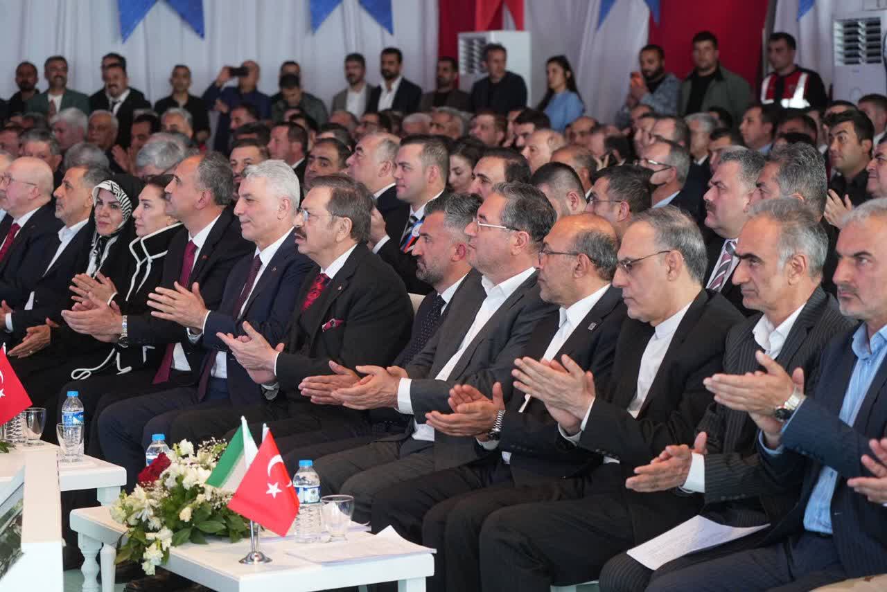 آلبوم تصویری / افتتاح گمرک گوربلاک ترکیه در مرز مشترک با ایران