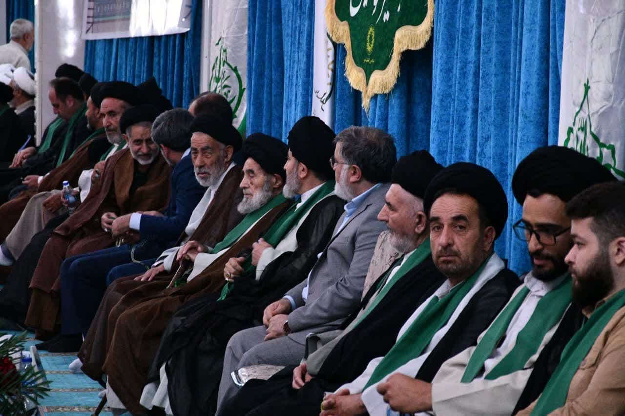 آلبوم تصویری / حضور استاندار آذربایجانغربی در جشن بزرگ غدیر خم در مصلی امام خمینی (ره ) ارومیه