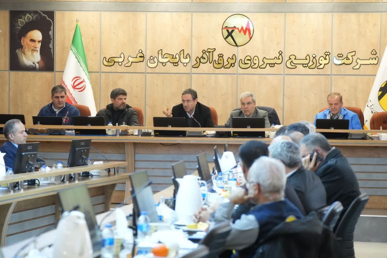 آلبوم تصویری / بازدید استاندار آذربایجانغربی از مرکز دیسپاچینگ برق استان
