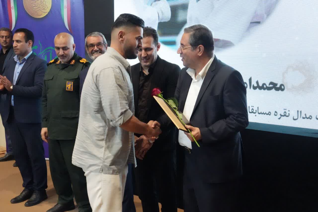 آلبوم تصویری / برگزاری آیین تجلیل از قهرمانان جهانی و آسیایی آذربایجانغربی