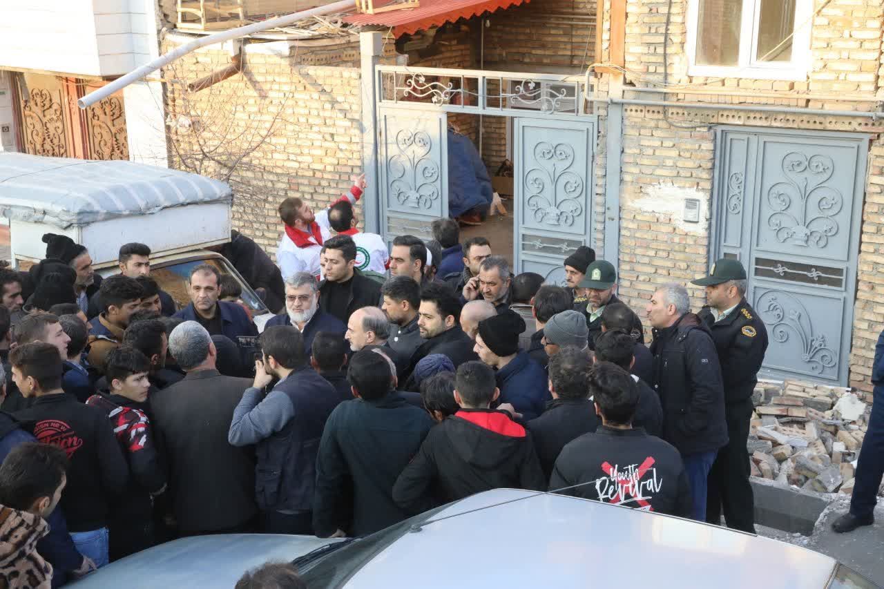 آلبوم تصویری / بازدید استاندار آذربایجانغربی و رئیس سازمان مدیریت بحران کشور از مناطق زلزله زده شهرستان خوی