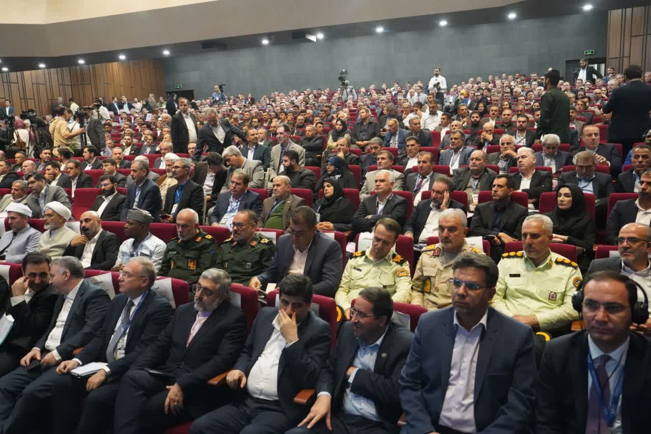 آلبوم تصویری / برگزاری همایش بینالمللی فرصتهای سرمایهگذاری در آذربایجانغربی "اینوا"
