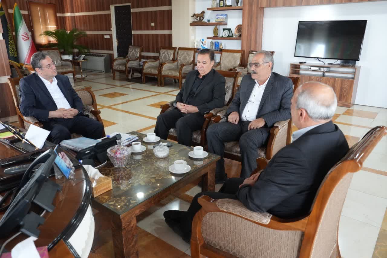 دیدار رئیس انجمن واردکنندگان برنج ایران با استاندار آذربایجانغربی + تصاویر
