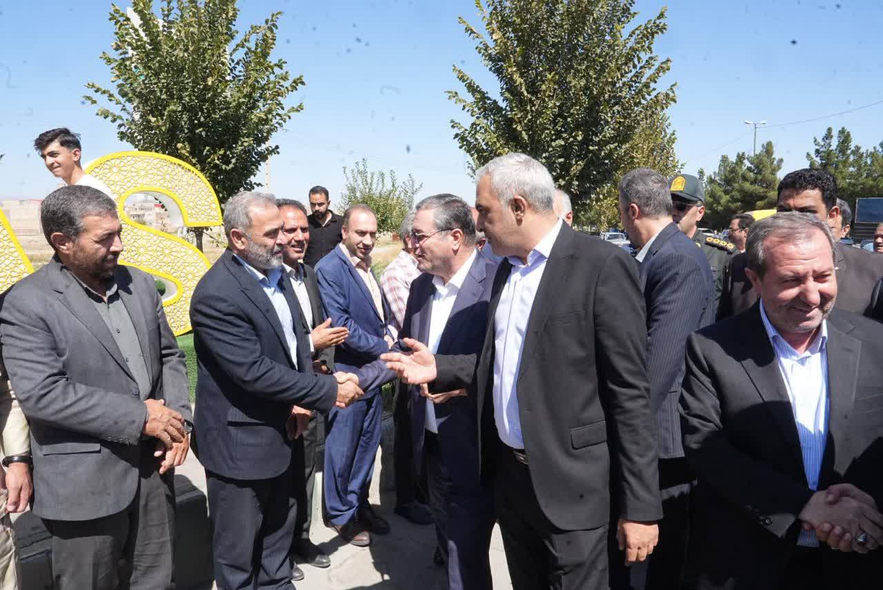 آغاز سفر استاندار آذربایجانغربی به شهرستان سلماس + تصاویر